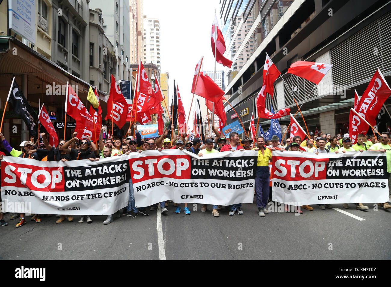 Sydney, Australia. 16 November 2017. Unions NSW and CFMEU Construction