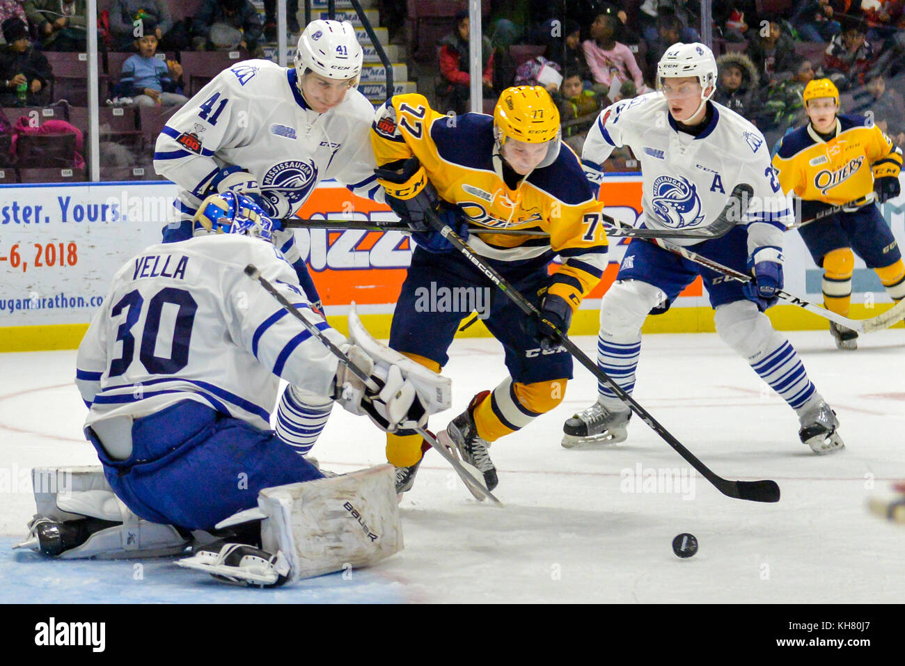 Mississauga, Canada. 15th Nov, 2017. Players on the ice during the OHL 201718 Regular Season