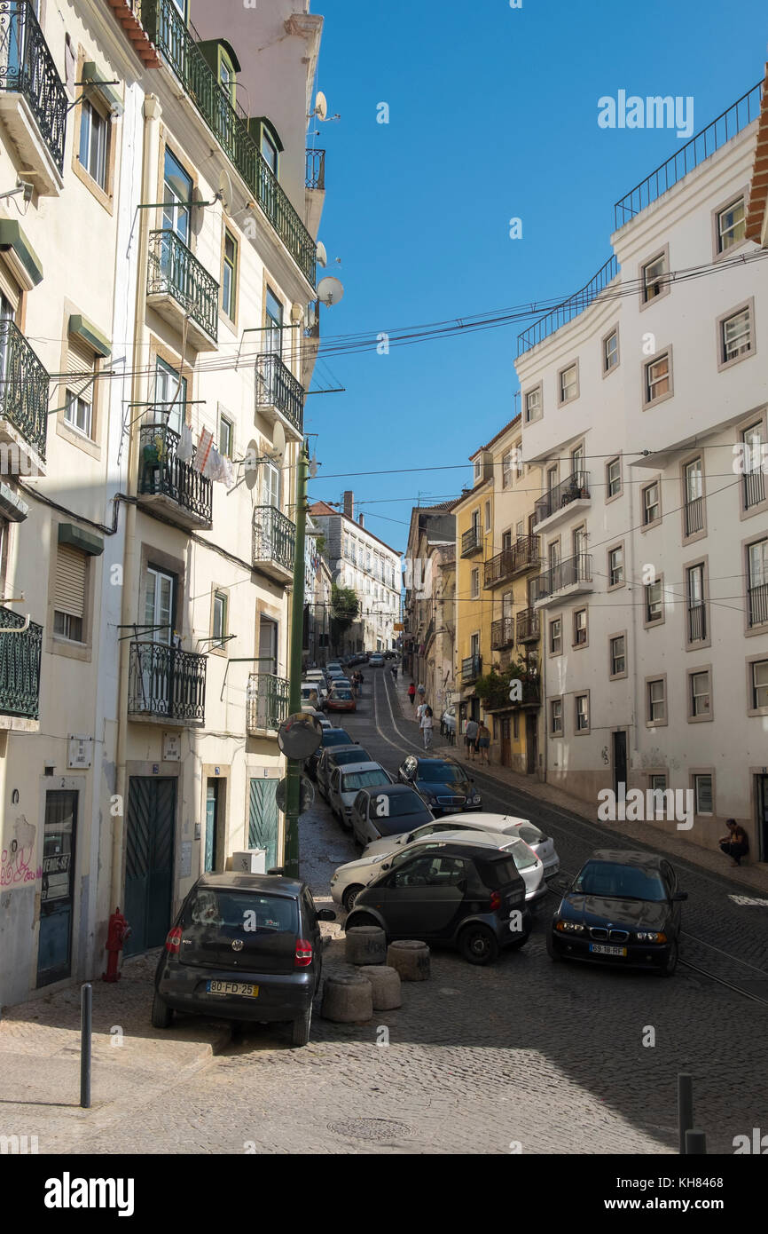 Narrow congested street hi-res stock photography and images - Alamy