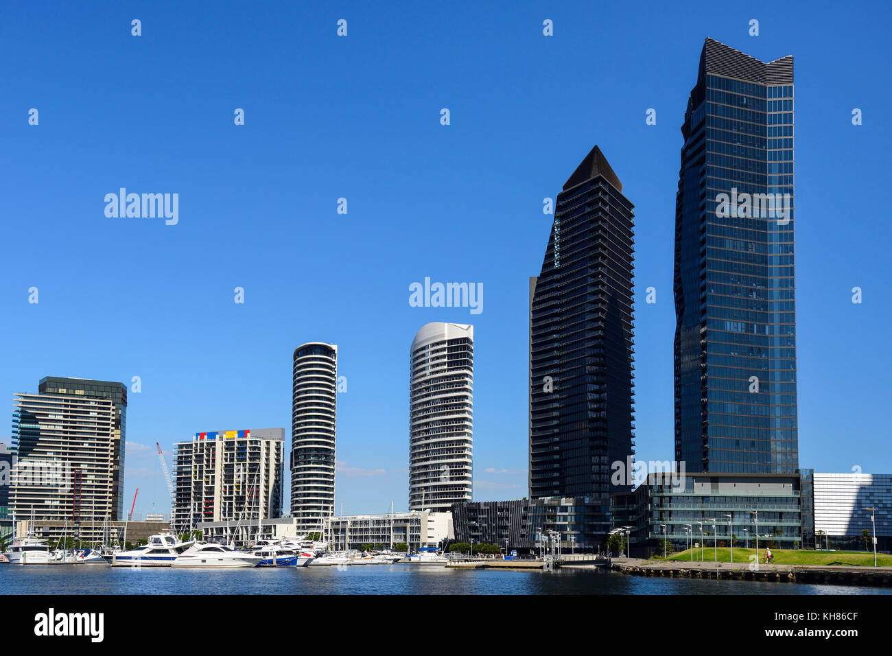 Picture of Luxury boats and high-rise apartment blocks in Marina YE at Yarra's ...