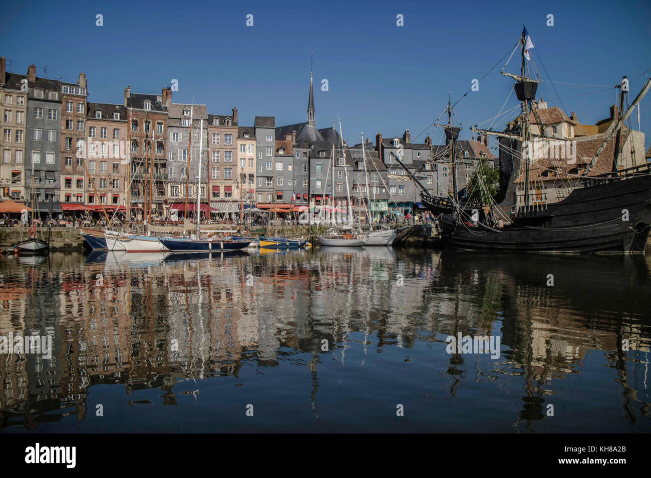 France, Normandie,Honfleur Harbour Stock Photo - Alamy