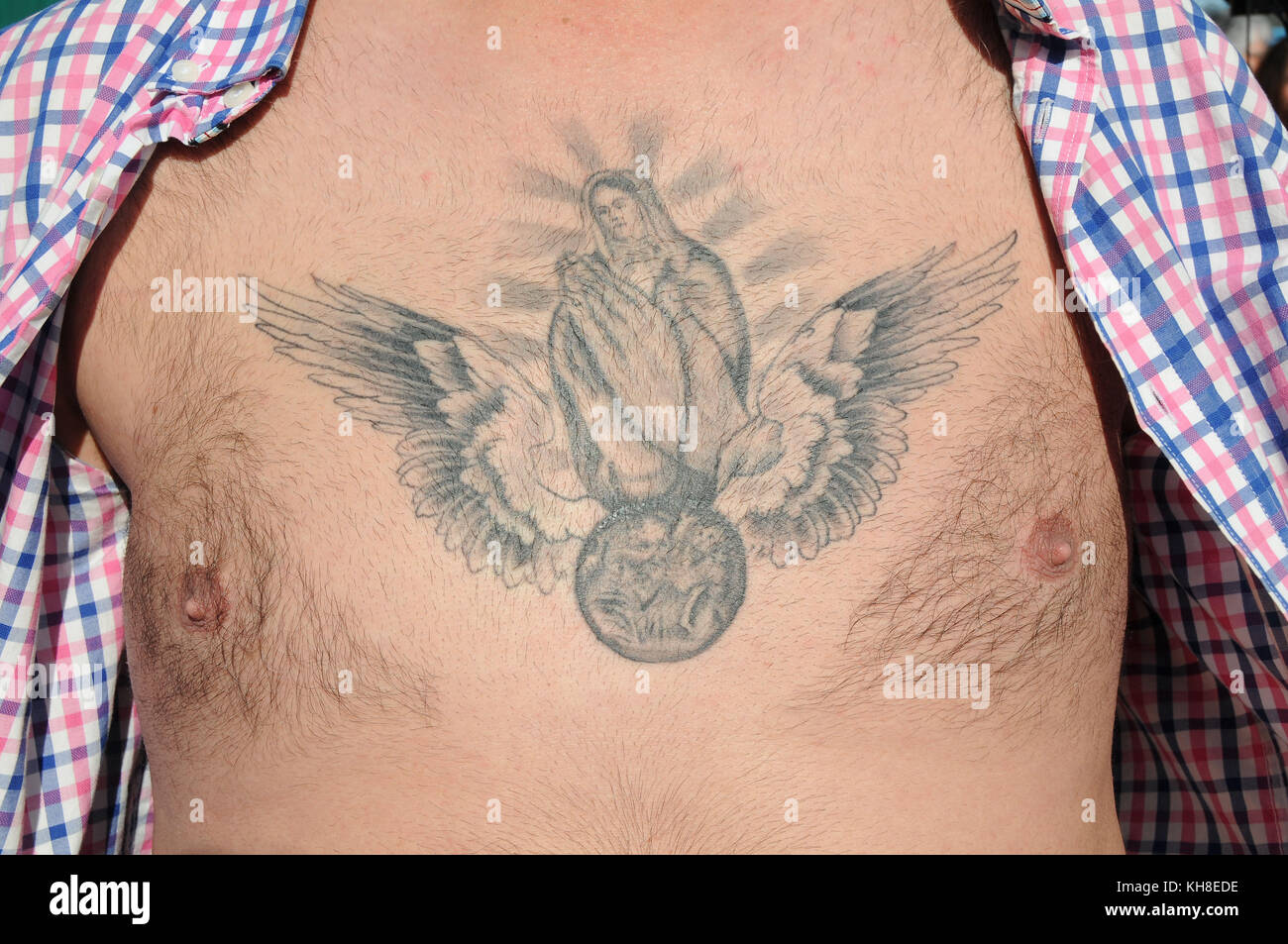 Tatoueur Sainte Marie De La Mer Person, man, tattoo, Saint Marie de la Mer, 2017, France Stock Photo - Alamy