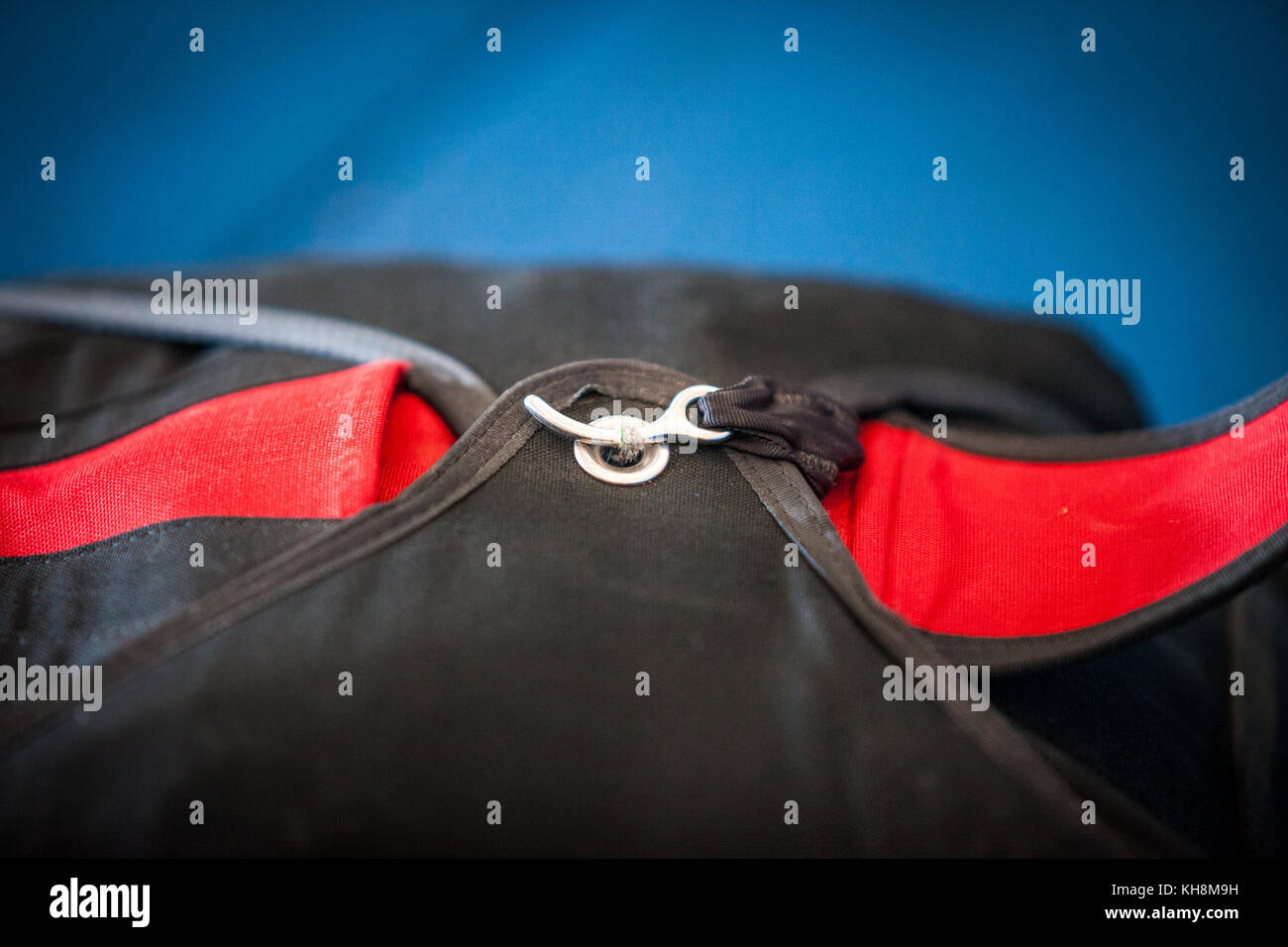 Parachute Pin atelieryuwa.ciao.jp