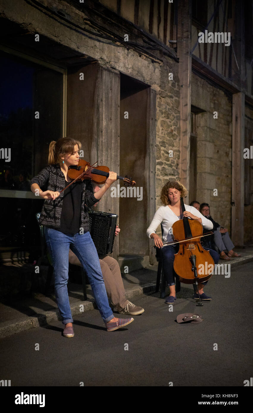 Street performers playing the Festival Jazz En Ville Vannes 2017 - Vannes Morbihan Brittany France Stock Photo