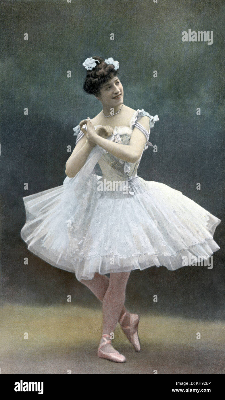 French ballerina hi-res stock photography and images - Page 2 - Alamy