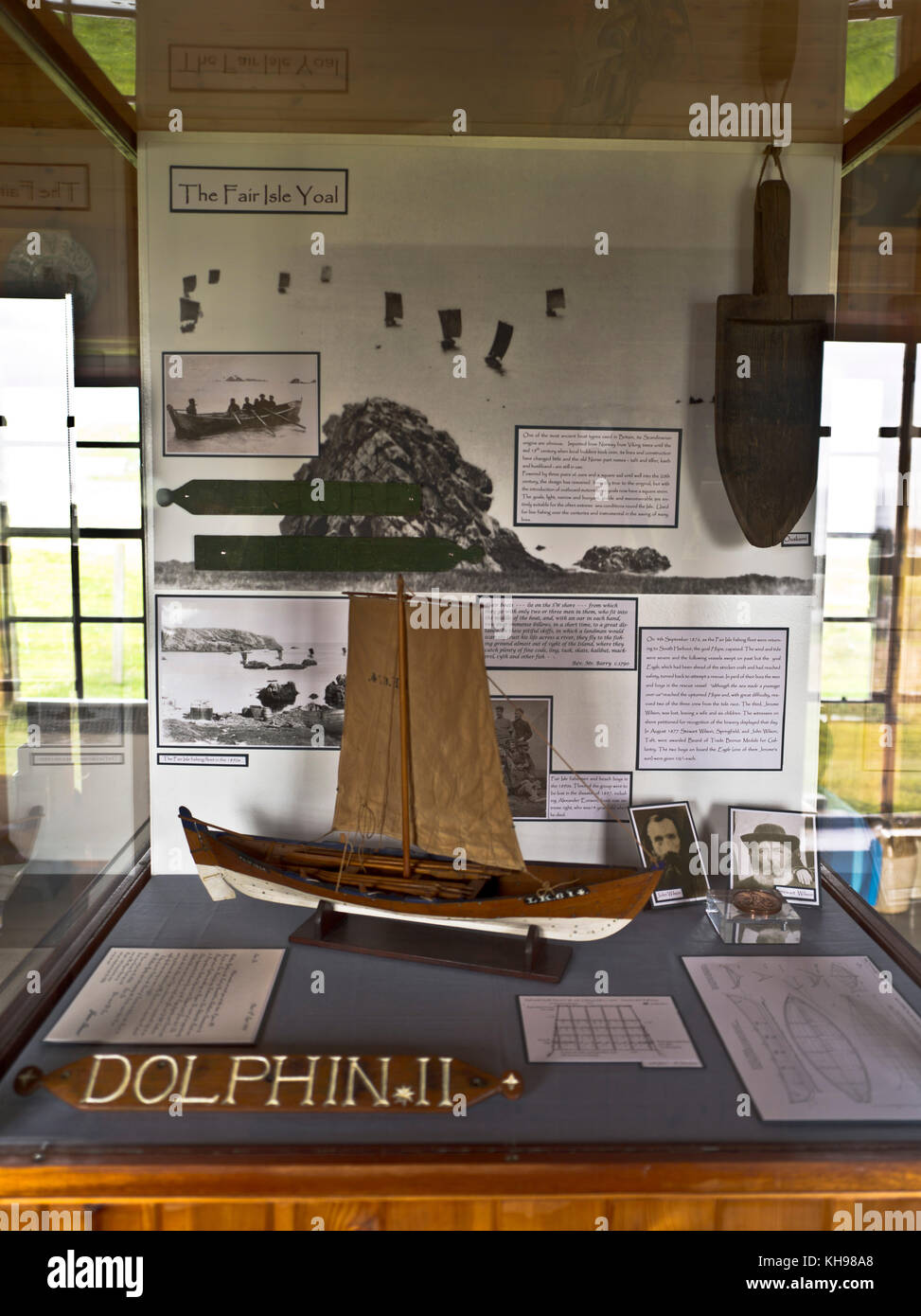 dh  MUSEUM FAIR ISLE George Waterson Memorial Centre Yoal boat display exhibit museums exhibition scotland Stock Photo