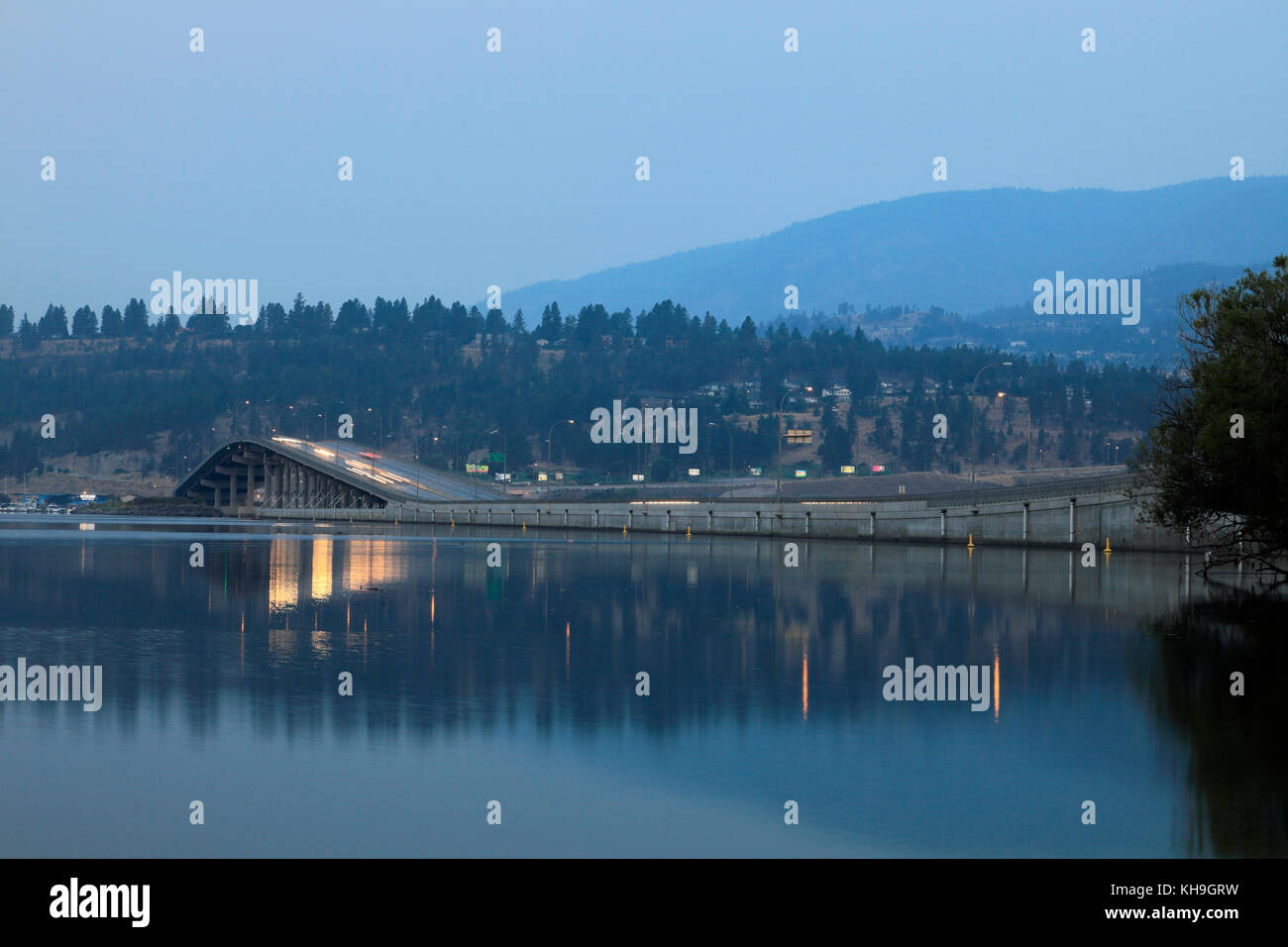 Kelowna bridges hi-res stock photography and images - Alamy