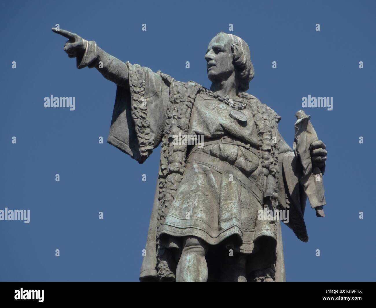 Discoveries statue hi-res stock photography and images - Alamy
