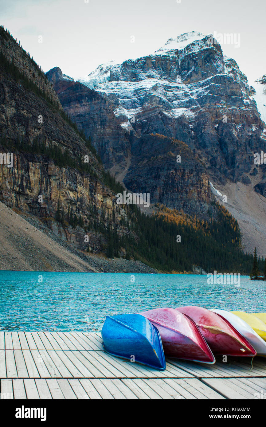 Ten canoes belonging essay