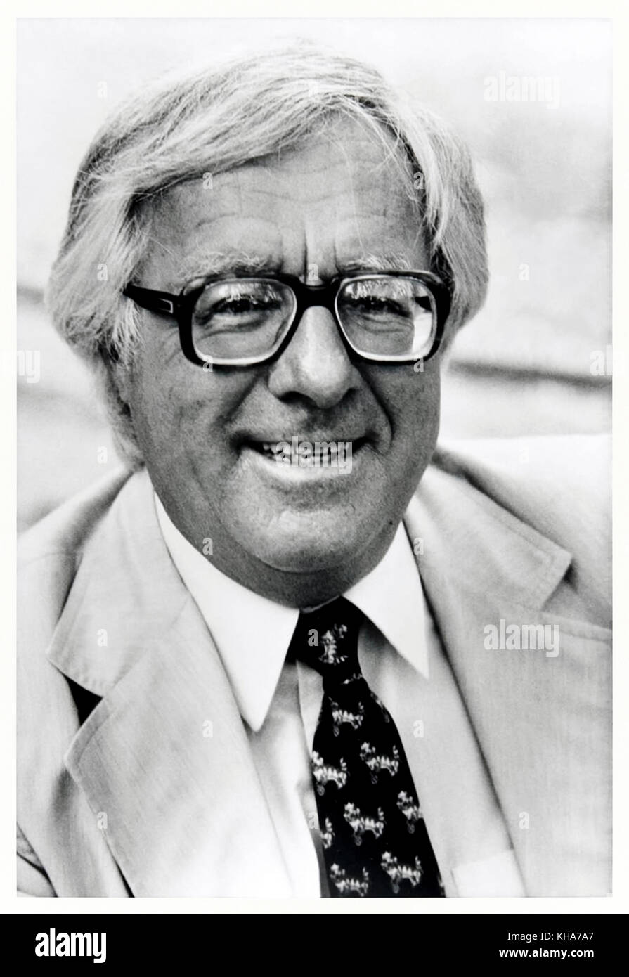 Ray bradbury hi-res stock photography and images - Alamy, حجم الصورة 895x1390