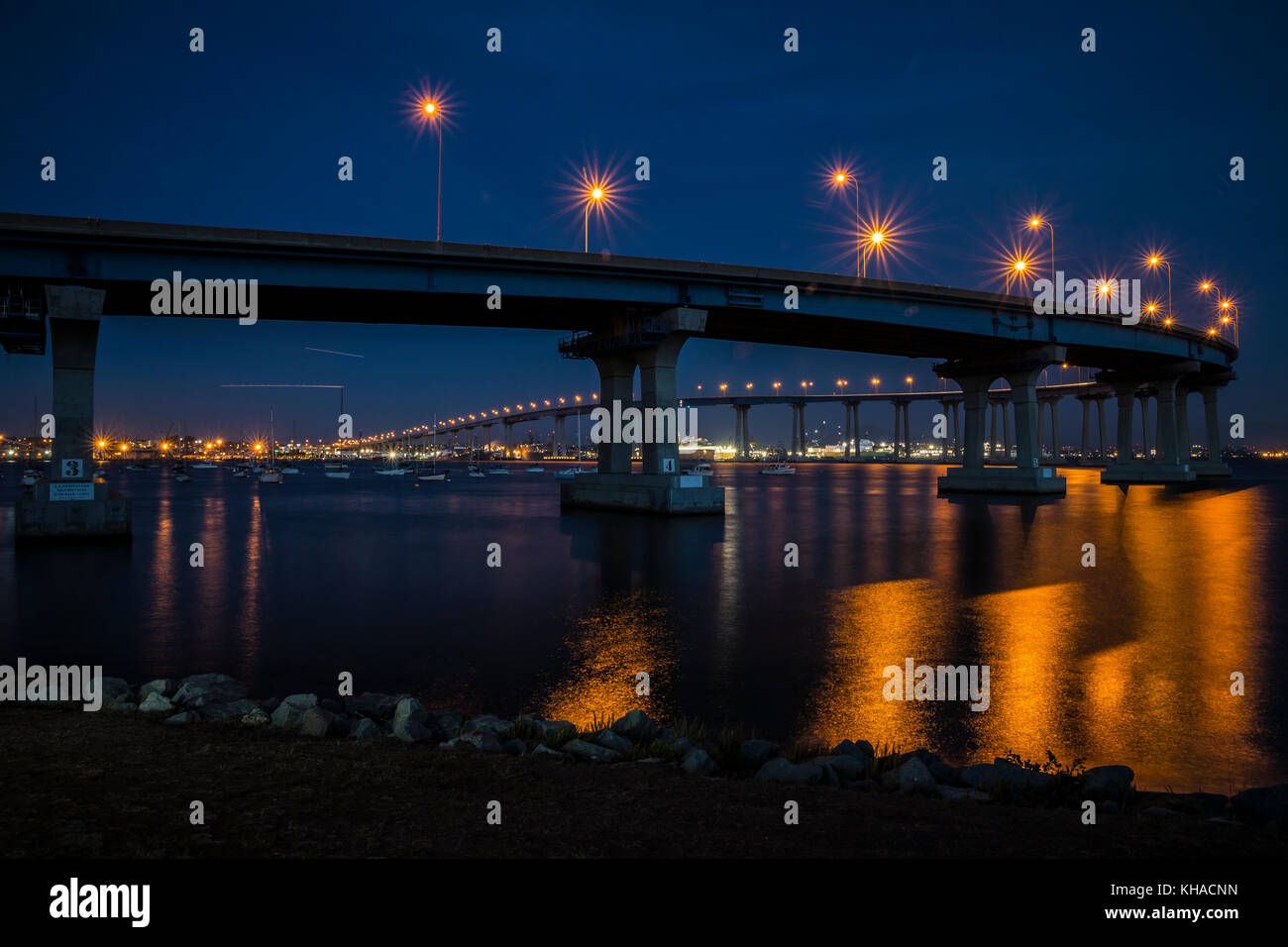 San diego night coronado bridge hi-res stock photography and images - Alamy