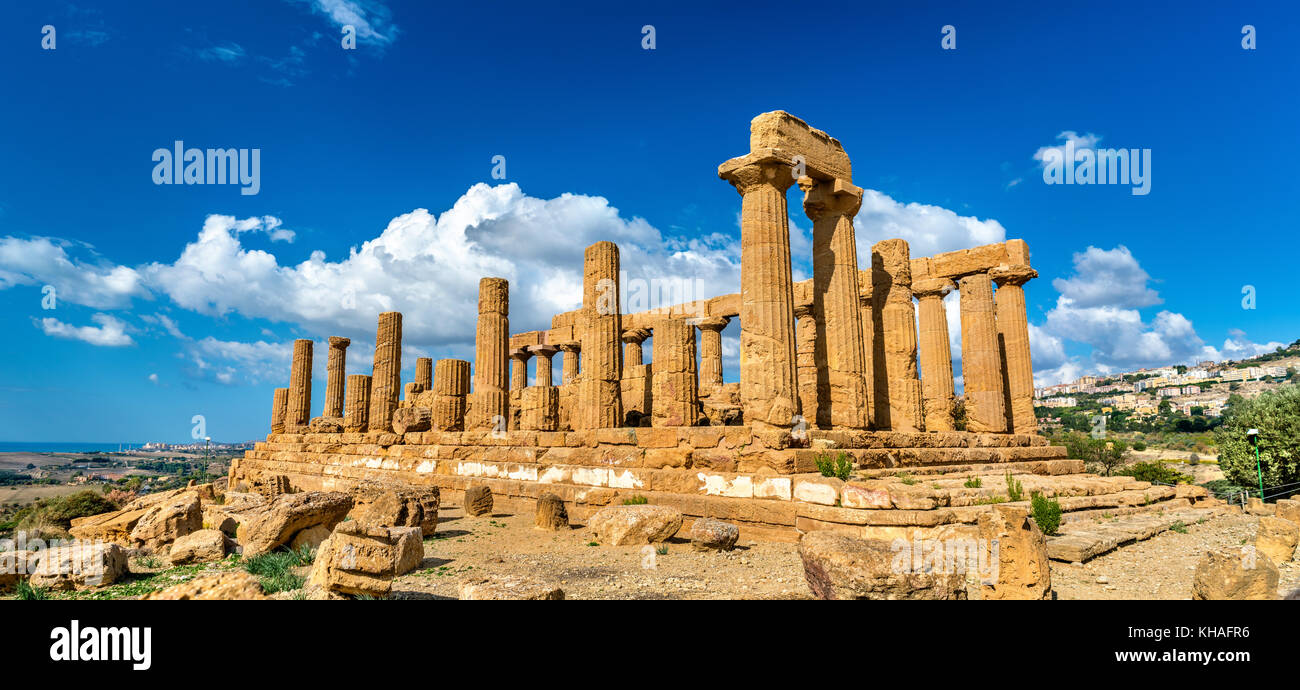 The Temple of Juno in the Valley of the Temples at Agrigento, Sicily Stock Photo