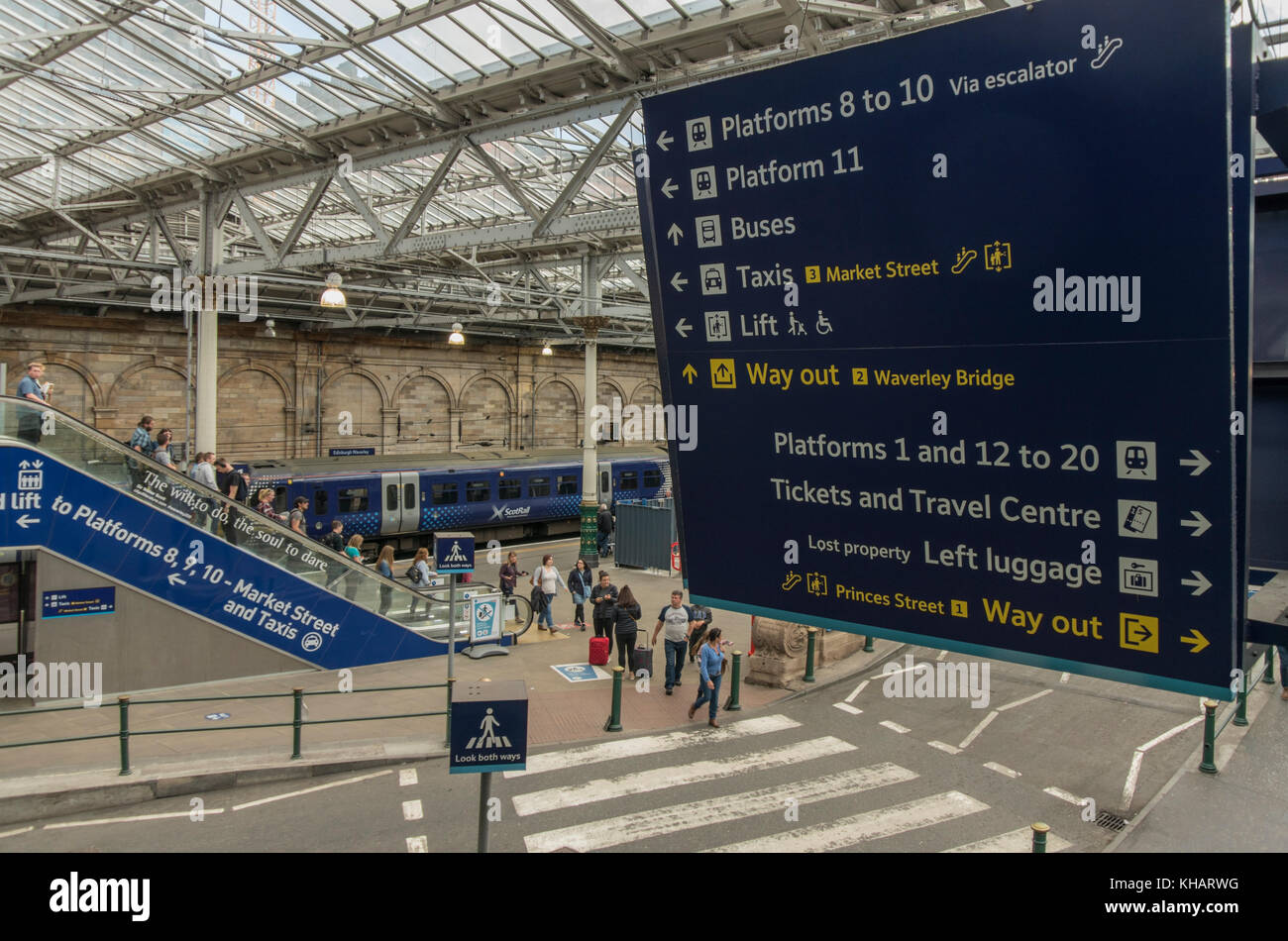 New information signs and improved pedestrian routes at Waverley Station, Edinburgh,Scotland,UK Stock Photo