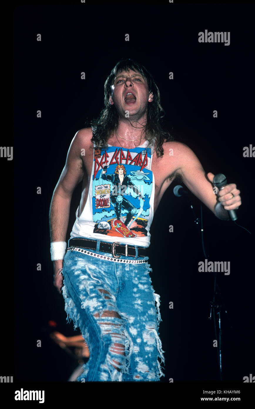 Def leppard 1987 hi-res stock photography and images - Alamy