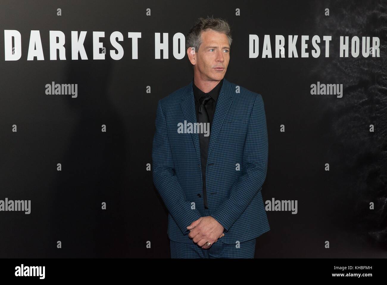 New York, NY, USA. 15th Nov, 2017. Ben Mendelsohn at arrivals for