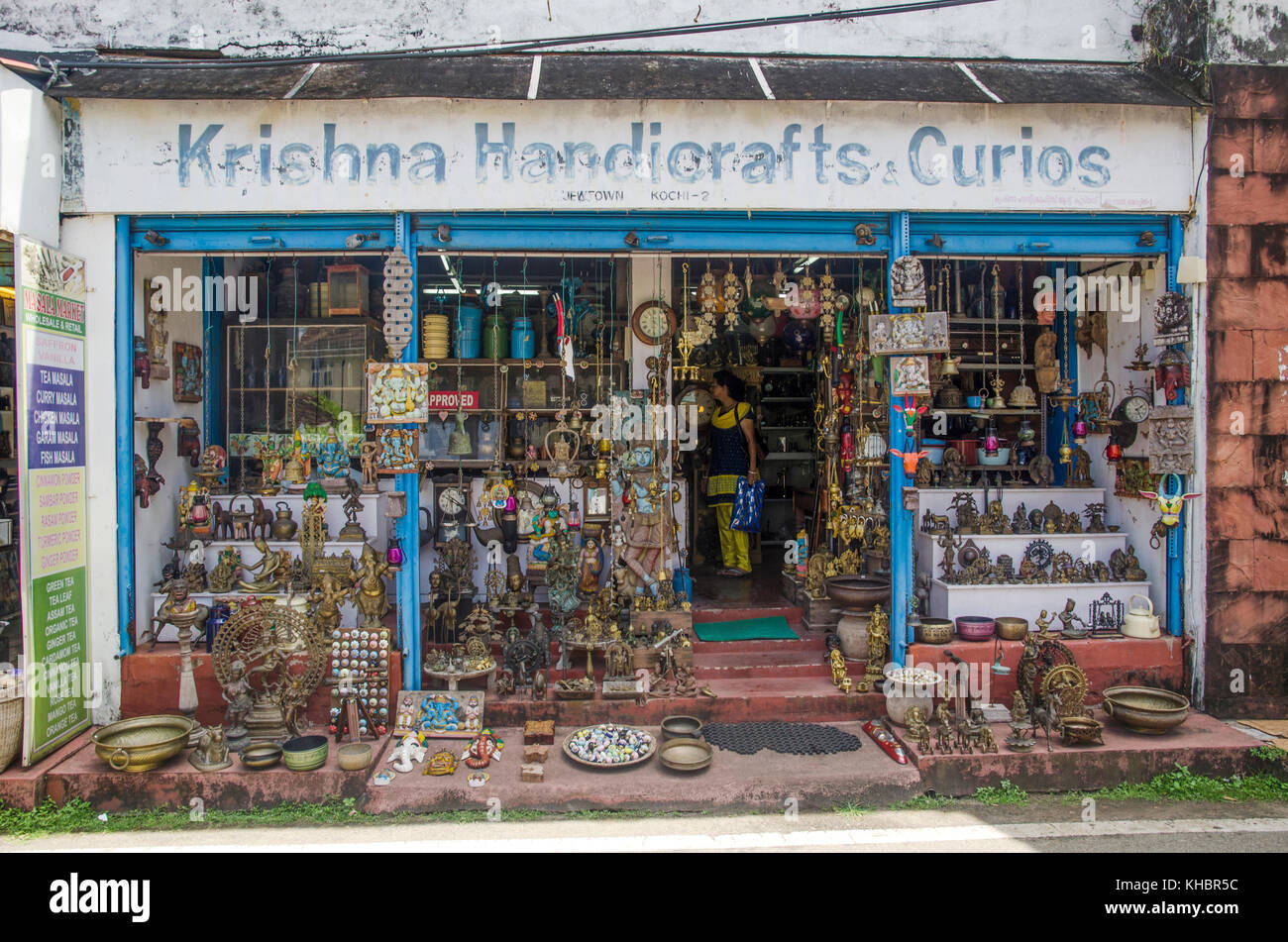 Antique shop india hires stock photography and images Alamy