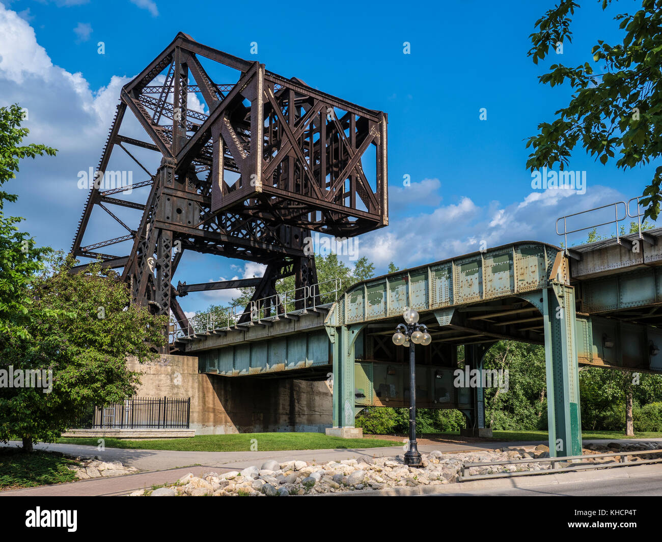 Iron bridge railroad tracks hires stock photography and images Alamy