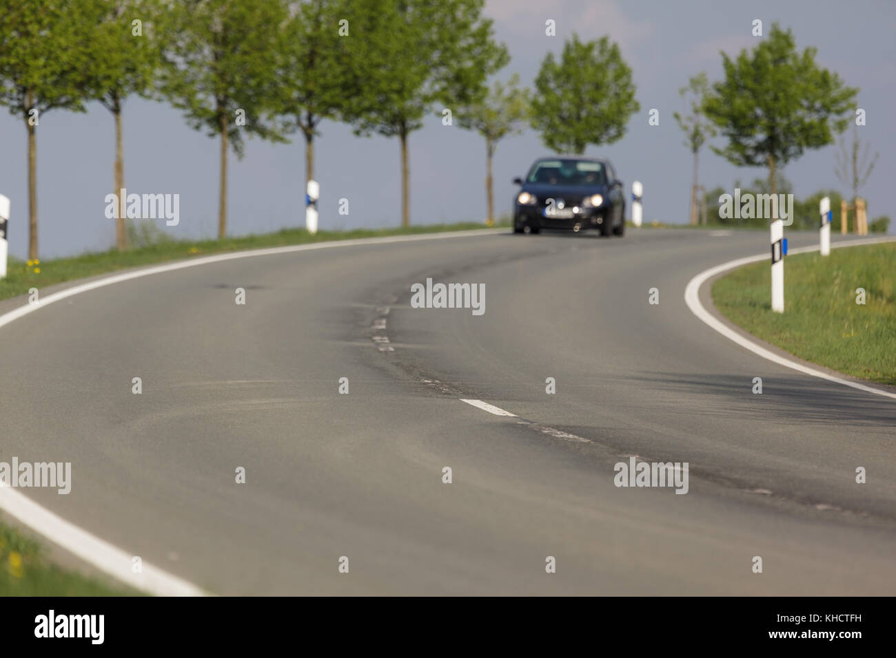 Bundesstraße B242 mit Kurve Stock Photo Alamy
