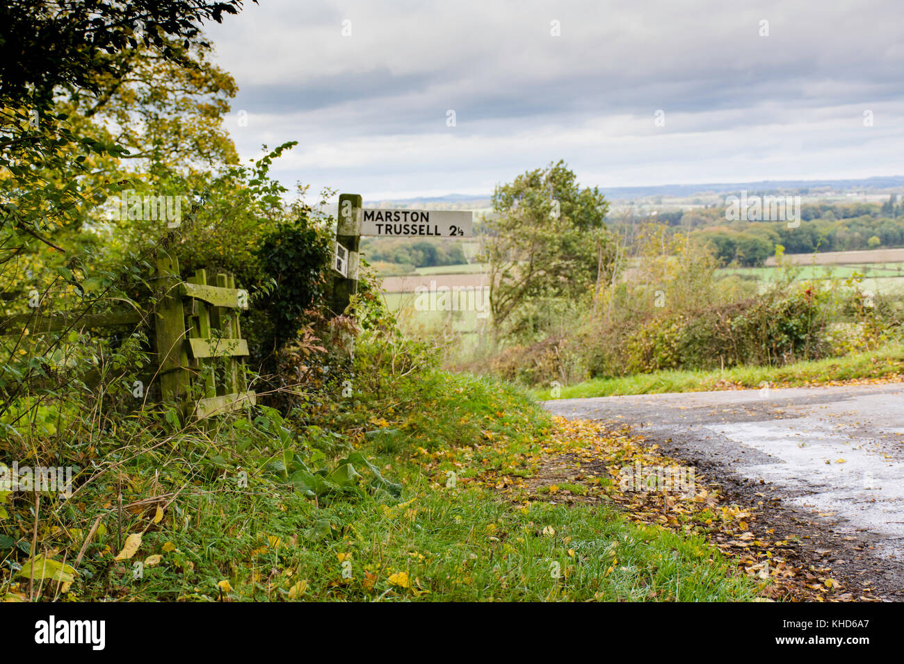 a country signpost pointing in the direction of Marston Trussell, leicestershire Stock Photo