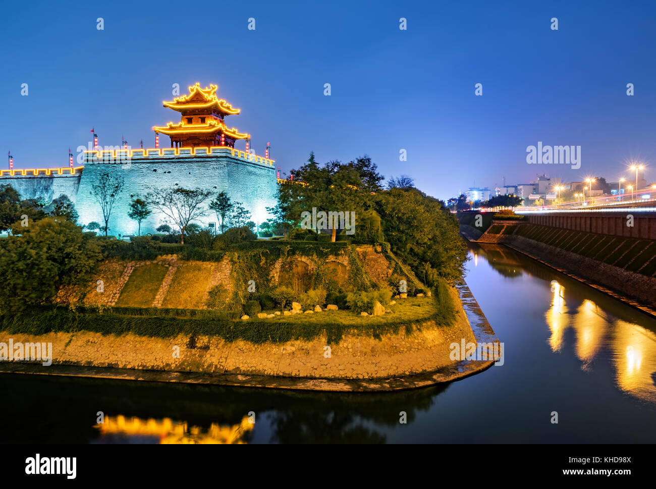 Ancient city wall and moat night view, Xi'an, China Stock Photo - Alamy