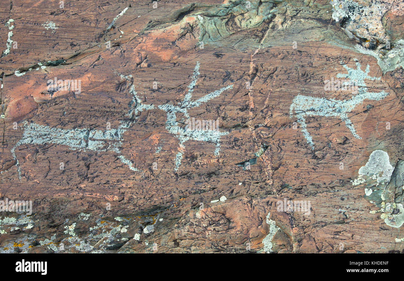 Ancient rock paintings in the Mongolian Altai Mountains Stock Photo - Alamy