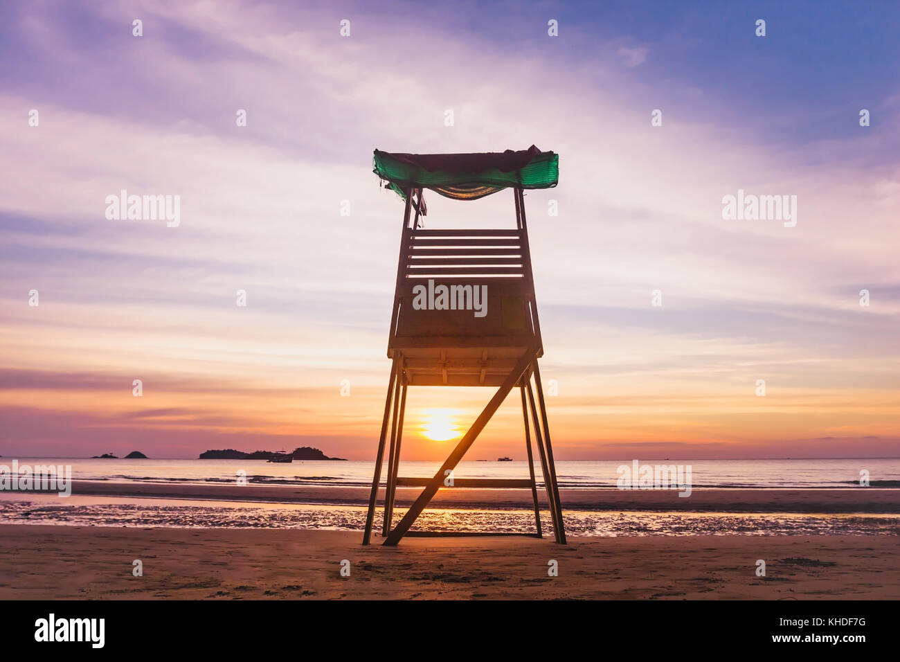 beautiful beach at sunset Stock Photo - Alamy