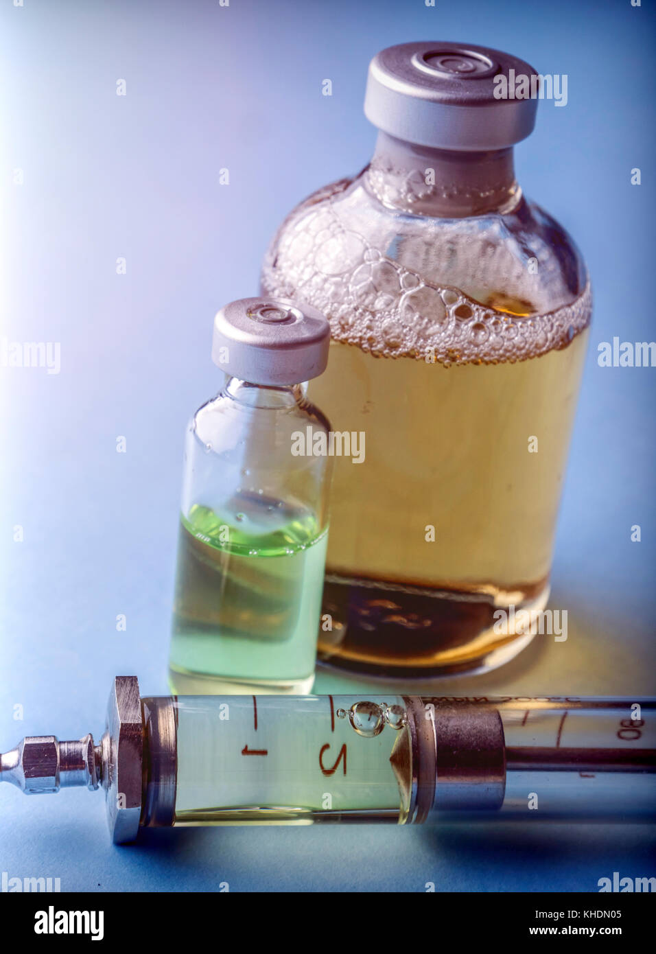 Medicine In Vials, Ready For Vaccine Injection Stock Photo Alamy