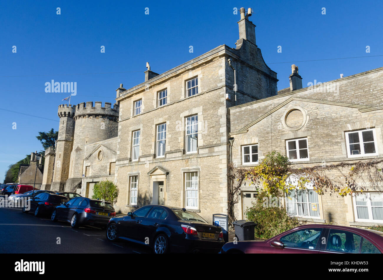 Cotswold stone houses in Cecily Hill in the Cotswold market town of  Cirencester, Gloucestershire, UK Stock Photo