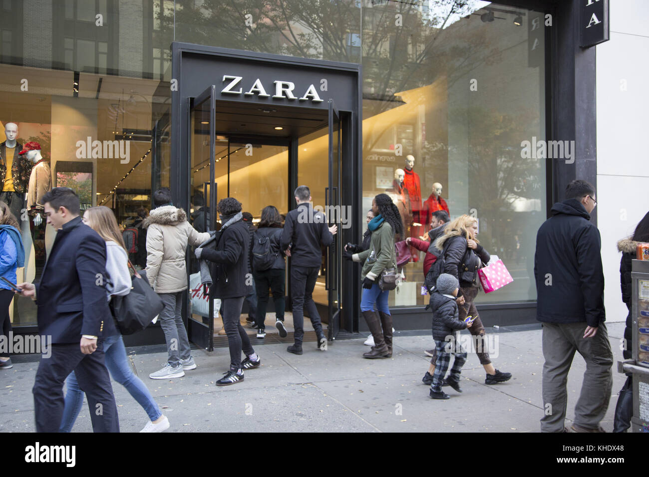 zara store on 34th street