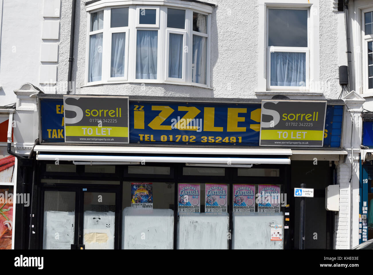 Flyers on window hires stock photography and images Alamy