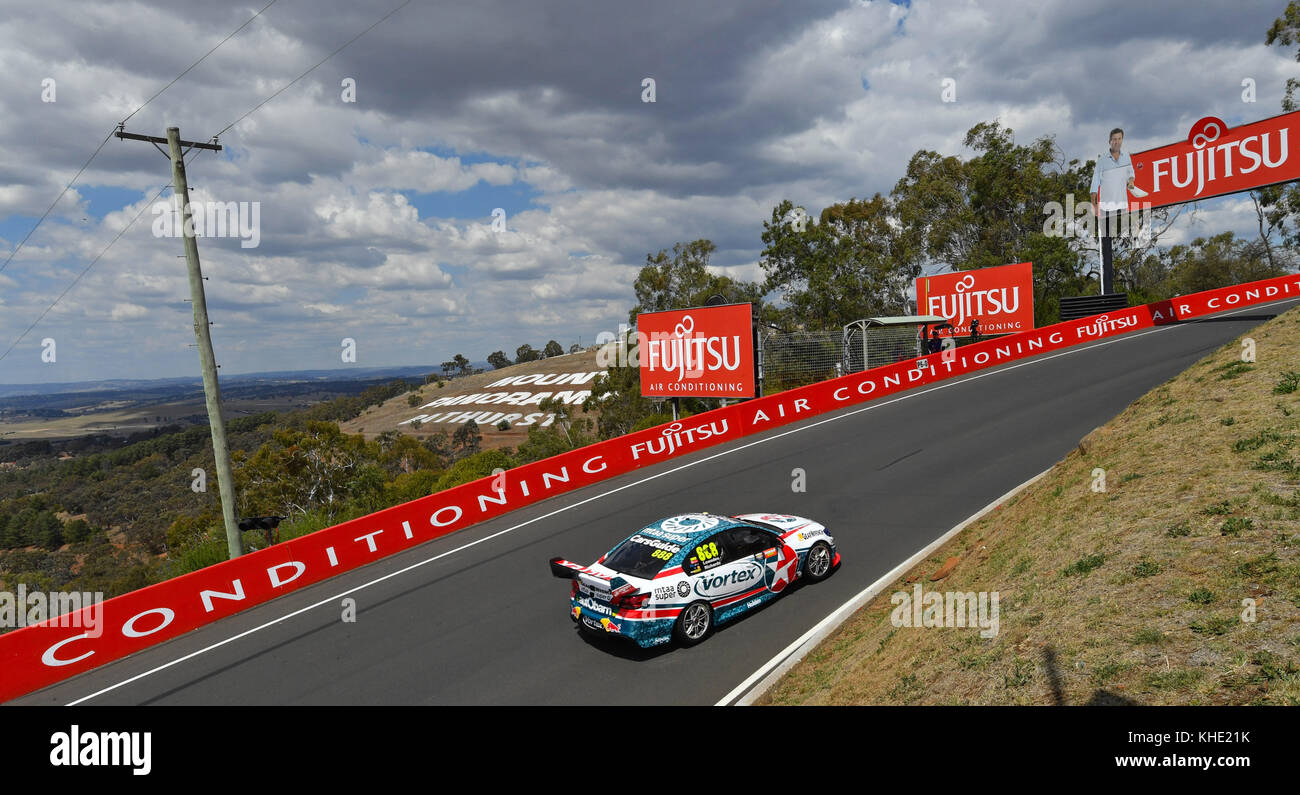Supercheap Auto Bathurst 1000 at the Mount Panorama Circuit in Bathurst