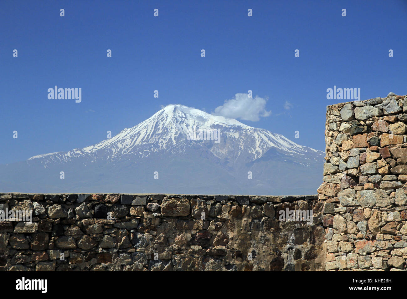 Mount Ararat, 5,137 m, highest peak of Turkey, view from Khor Virap monastery, Armenia Stock Photo