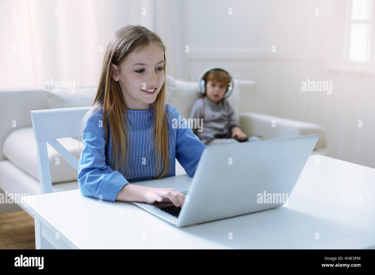 Kid friendly technology hi-res stock photography and images - Alamy