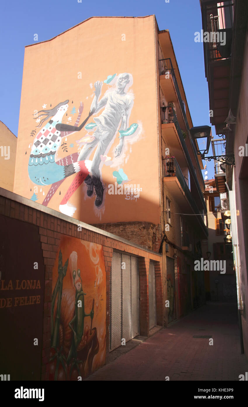 Calle Contamina alley in old city centre Zaragoza Spain Stock Photo - Alamy