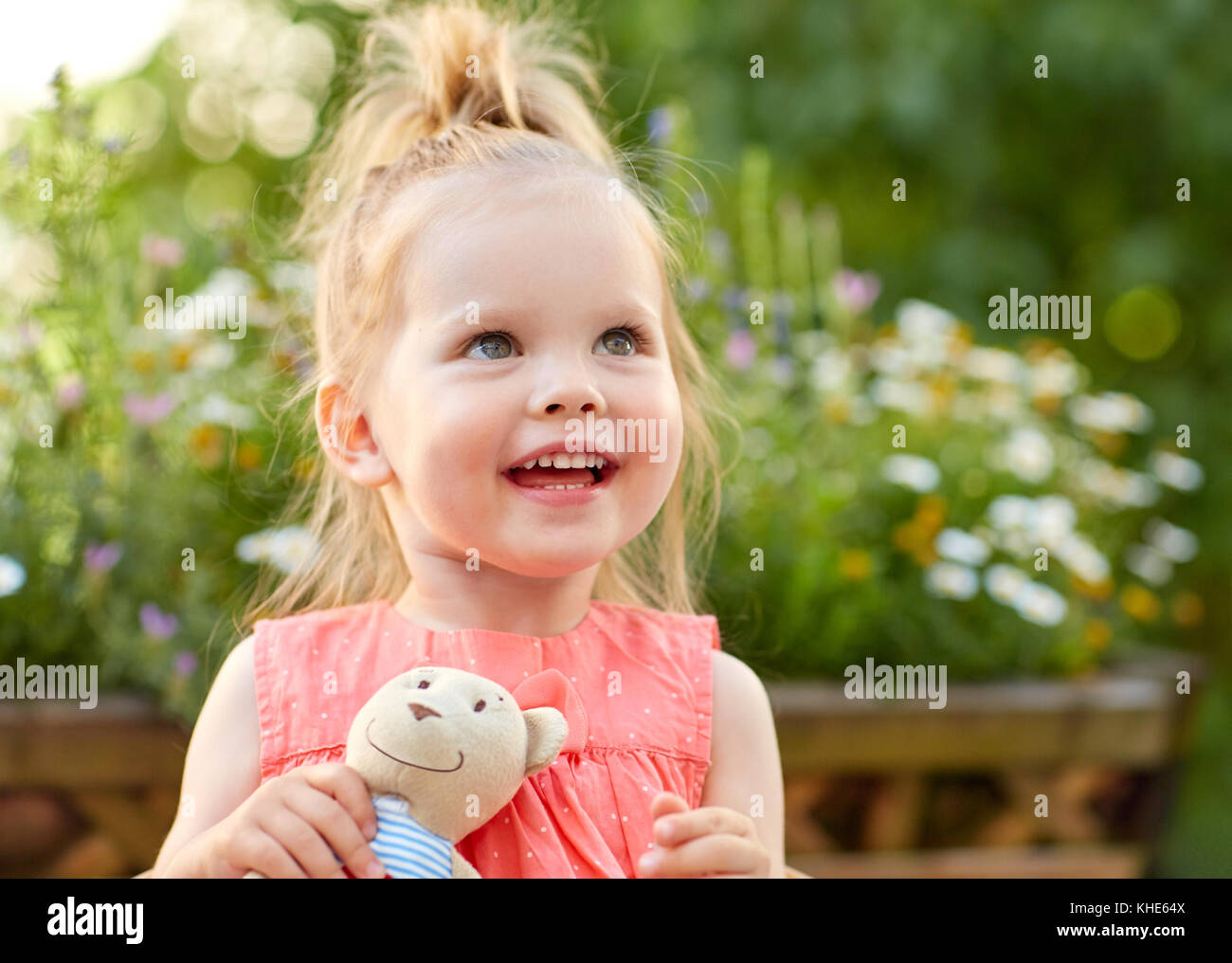 portrait of happy beautiful little girl outdoors Stock Photo - Alamy