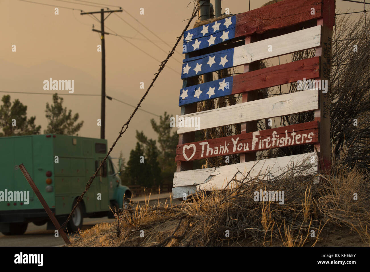 Firefighters forest fore hires stock photography and images Alamy