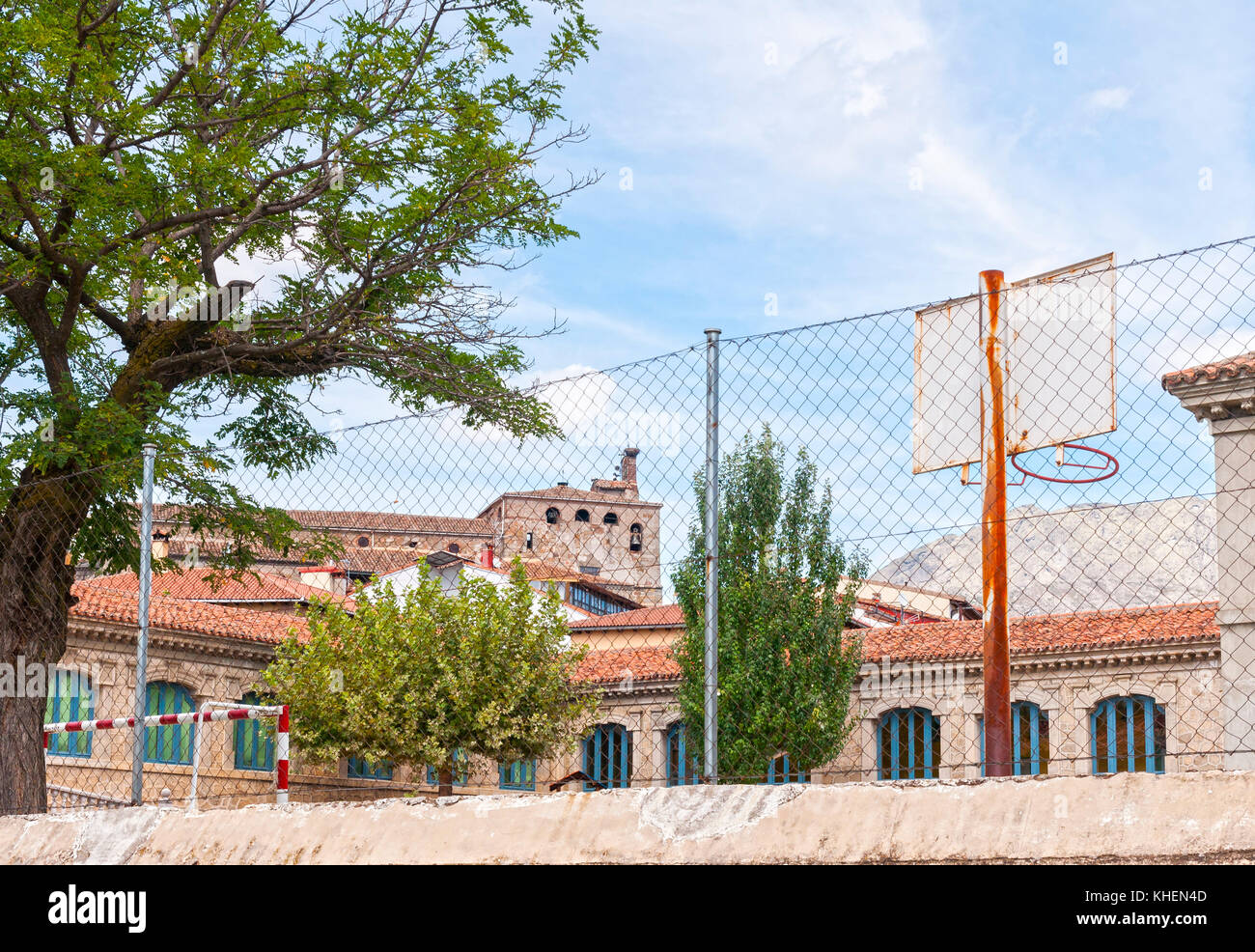 Iglesia de San Juan Bautista. Mombeltrán. Barranco de las cinco villas