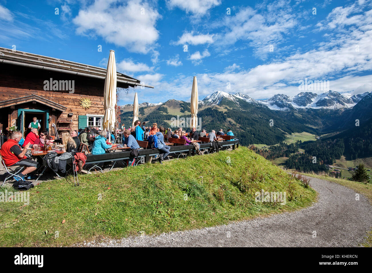 Sun terrace of the Sonna Alp, high altitude trail near Mittelberg, Kleinwalsertal, Vorarlberg, Austria Stock Photo