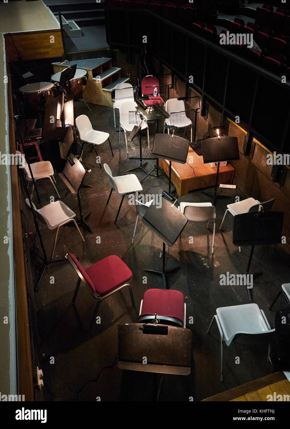 Orchestra pit hires stock photography and images Alamy