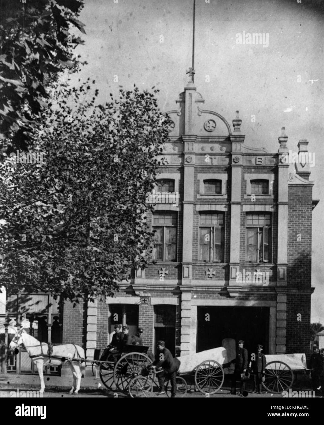 1 44267 Queensland Ambulance building in Herries Street, Toowoomba, ca. 1910 Stock Photo