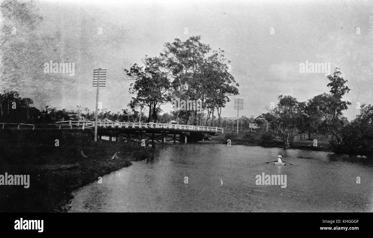 2 163183 Lone rower on Cabbage Tree Creek, Boondall, Brisbane, 1921 Stock Photo Alamy