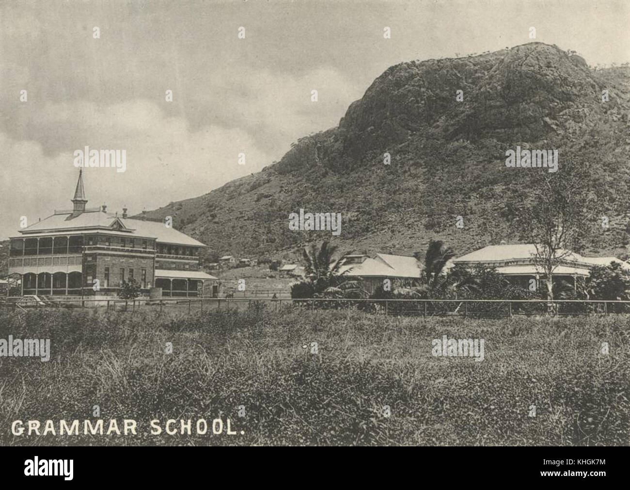 Grammar school building hi-res stock photography and images - Alamy