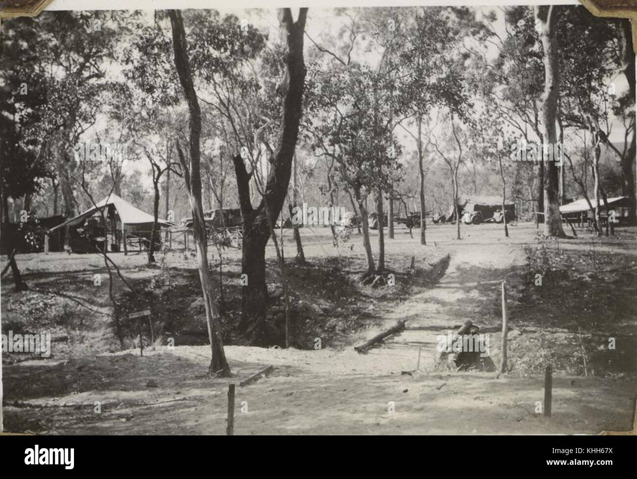 2 247395 Artillery and tents in a clearing at Rollingstone Army Camp, Queensland, 1944 Stock Photo