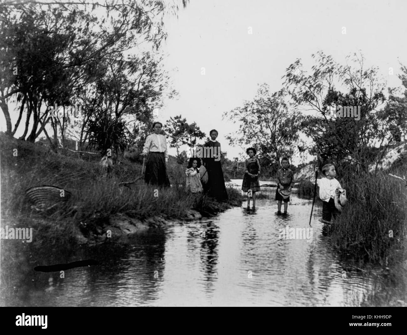 1 76750 Byrne family on Fraser Island, ca. 1909 Stock Photo