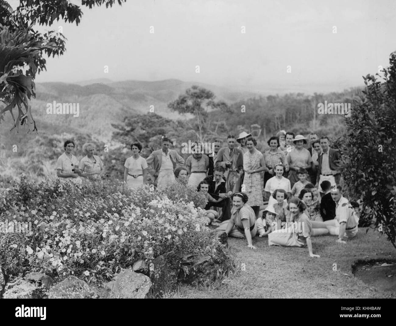1 152507 Group at a scenic lookout at Mount Tamborine, Queensland Stock
