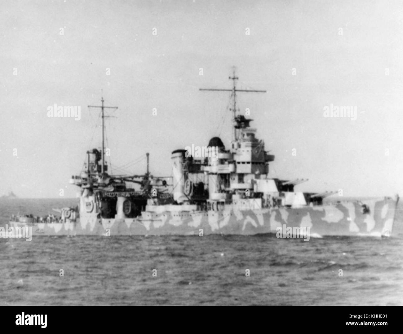 Uss vincennes ca 44 in the solomons 1942 stock photo alamy