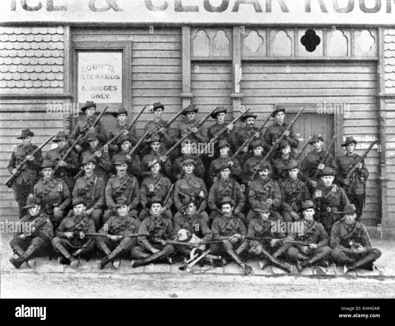2 178823 Members of the 2nd Australian Light Horse Regiment Stock Photo Alamy 2 178823 Members of the 2nd Australian Light Horse Regiment Stock Photo Alamy
