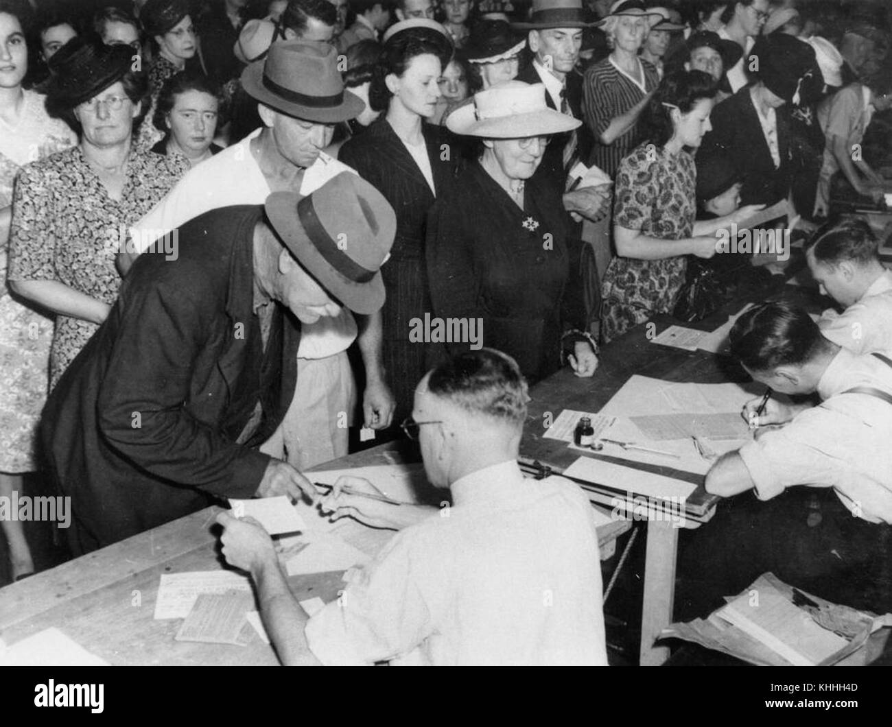 1 273583 Crowd queuing for rationing cards, 1947 Stock Photo