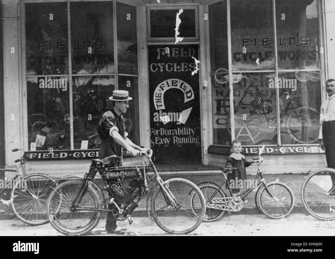 Old store front Black and White Stock Photos & Images - Alamy
