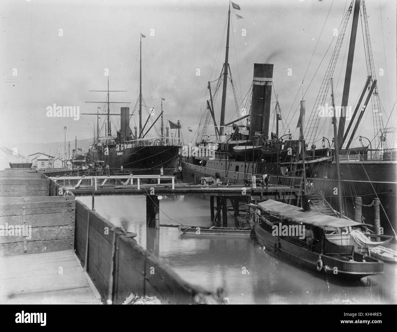 1 293191 Townsville Wharves, ca. 1904 Stock Photo Alamy